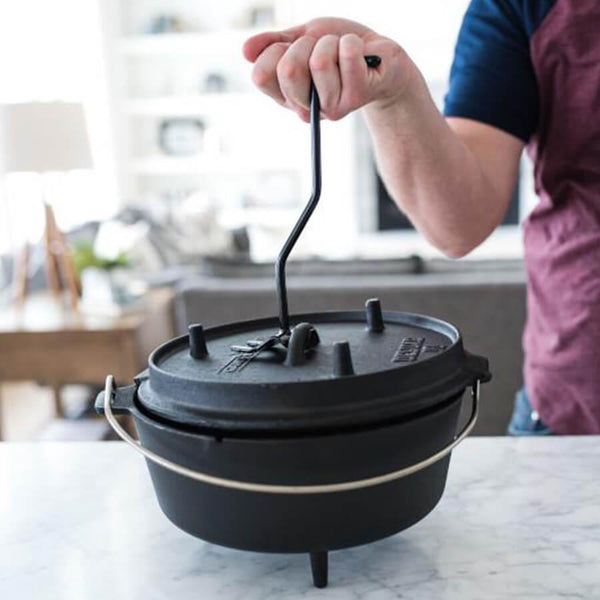 10″ Deluxe Dutch Oven – 6 Quart by Camp Chef