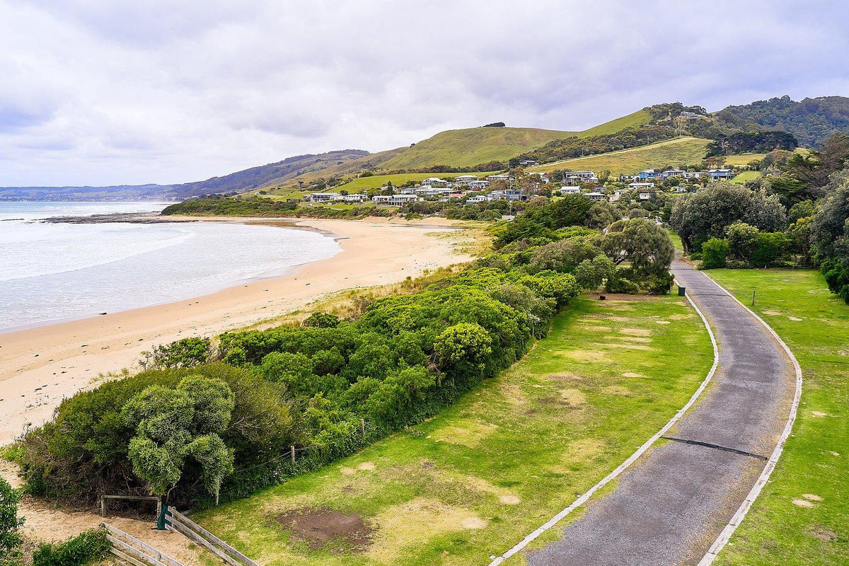 Doggie Camping on the Great Ocean Road | campingaustralia.com.au