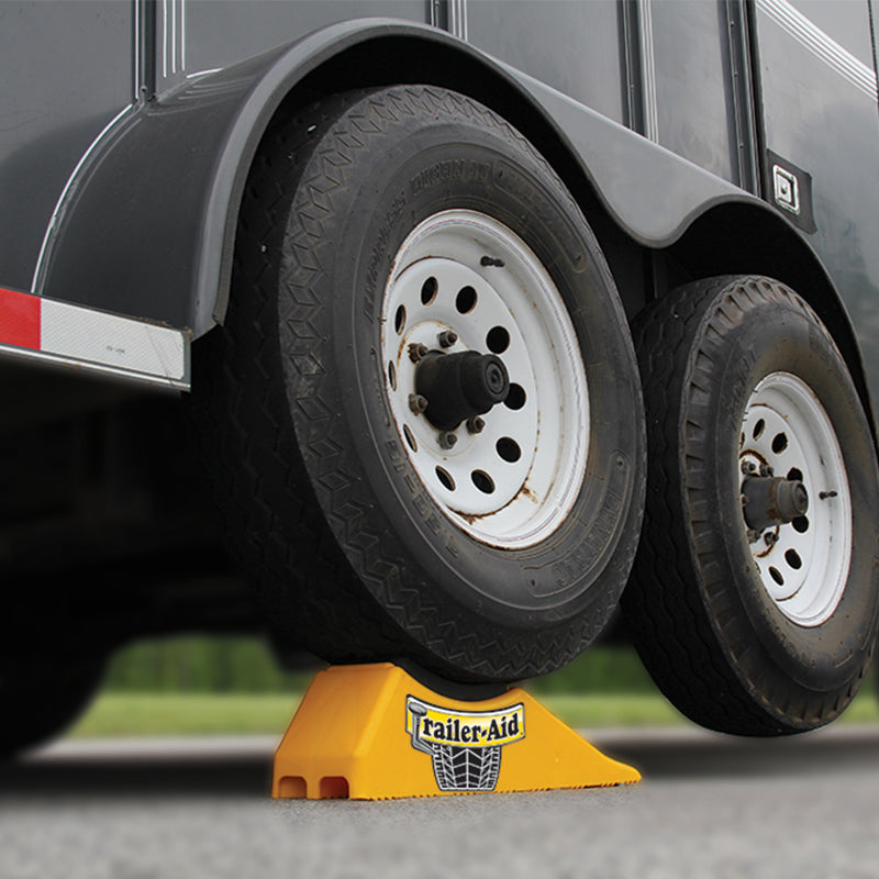 Camco Trailer Aid Plus - Yellow