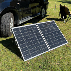 200W, 12V Portable Folding Solar Kit With Dual Charge Feature