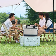 Blue Portable Insulated Cooler Bag for Camping & Picnics - Durable Outdoor Storage Tote