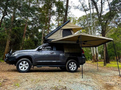 Hard Shell Rooftop Tent with Roofbars by BOAB