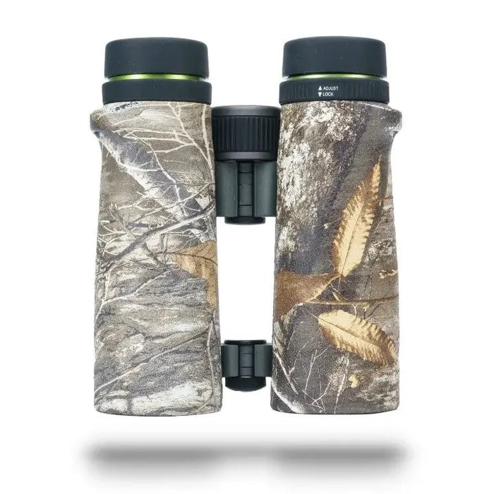 Vanguard Endeavor ED 10x42 Binoculars - Real Tree Finish **